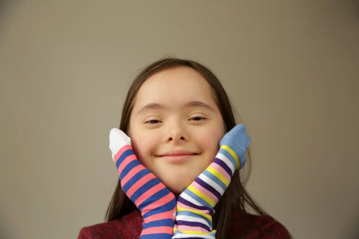 Calcetines desparejados que promueven la inclusión