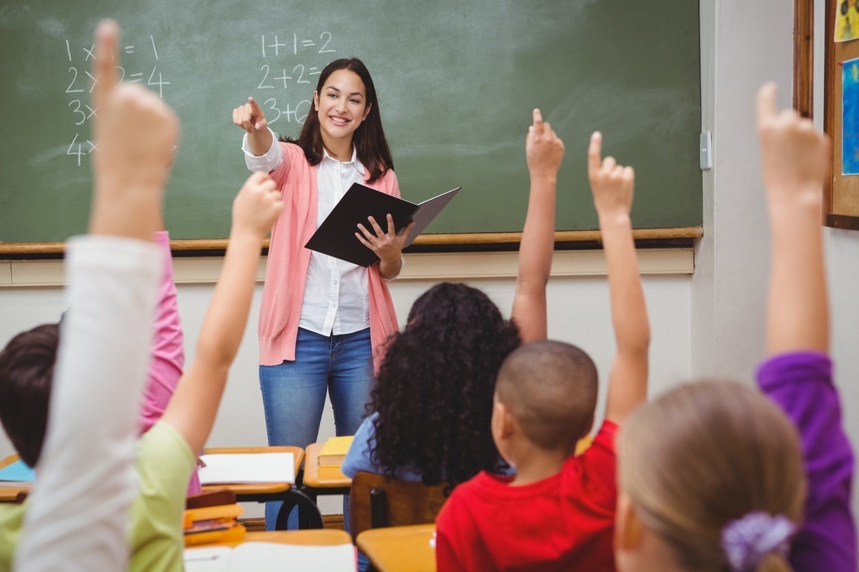 La educación puede mejorar si se atiende las necesidades el profesorado. La educación puede mejorar si se atiende las necesidades el profesorado.