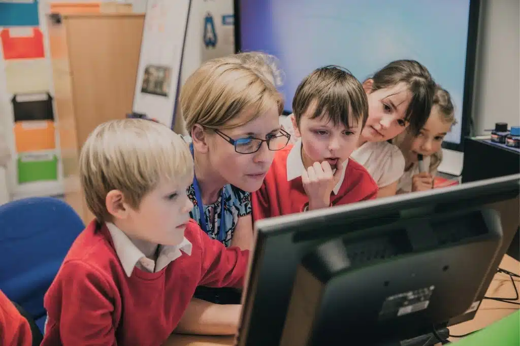 ¿Qué Puede Aportar El Modelo Educativo Portugués Al Español?