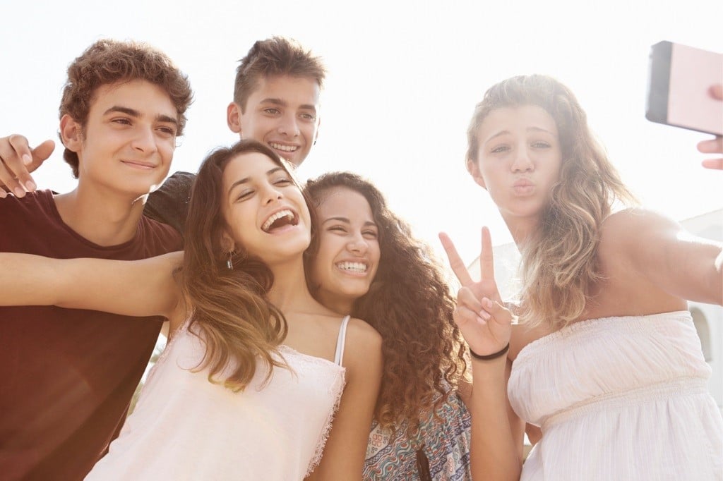 Imponer límites en el verano es imprescindible para los adolescentes. Imponer límites en el verano es imprescindible para los adolescentes.