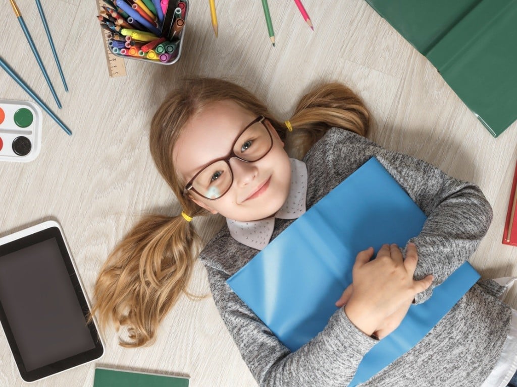 Niños sinestésicos, cómo mezclar sentidos para aprender El aprendizaje de los niños sinestésicos tiene en cuenta las señales enviadas desde diversos sentidos.