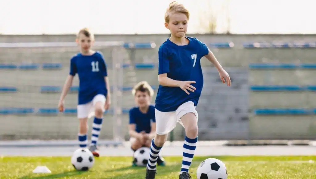 La importancia de la alimentación para el entrenamiento deportivo de los niños Qué comer antes y después de los entrenamientos