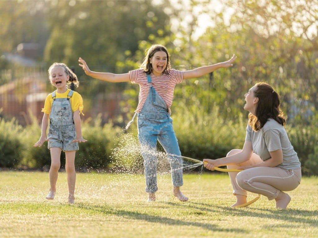 10 divertidos juegos para el verano Tu verano en familia puede ser más divertido gracias a estas actividades.