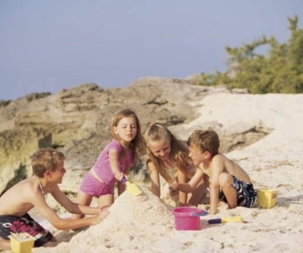 6 claves para evitar ahogamientos y mantener a tus hijos a salvo del agua este verano
