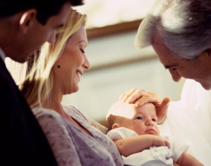 14/04/2015 Close-up of a priest blessing a baby
ESPAÑA EUROPA MADRID SALUD SOCIEDAD
THINKSTOCK