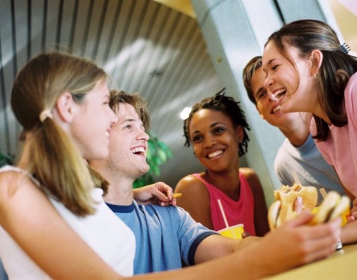 19/05/2015 15 trucos para caer bien a los demás
SOCIEDAD
THINKSTOCK