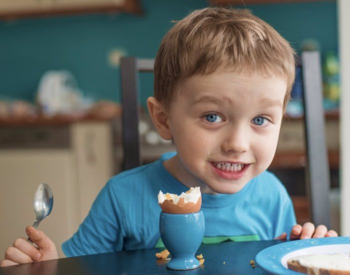 23/09/2015 10 falsos mitos sobre el consumo de huevos por los niños
SOCIEDAD
THINKSTOCK