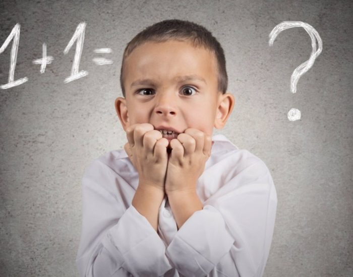 06/12/2015 Confused, anxious boy trying to solve math problem
SOCIEDAD ESPAÑA EUROPA MADRID
THINKSTOCK
