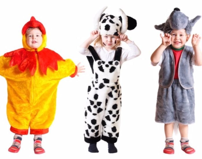 04/02/2016 Los disfraces de Carnaval para niños.

la llegada de la celebración del Carnaval, los disfraces adquieren especial importancia para los más pequeños. Por un día pueden convertirse en los héroes que siempre han soñado, en sus personajes favoritos, ser aquellos en quien quieren convertirse de mayores* Gracias a los disfraces, los niños pueden intercambiar papeles y ya no sólo adquirir la apariencia que desean, sino también aprender a interpretar diferentes roles. El juego con disfraces aporta, por tanto, numerosos beneficios para el desarrollo y aprendizaje del niño, por ello la Fundación Crecer Jugando recomienda este tipo de juego a lo largo de todo el año.

SOCIEDAD
THINKSTOCK