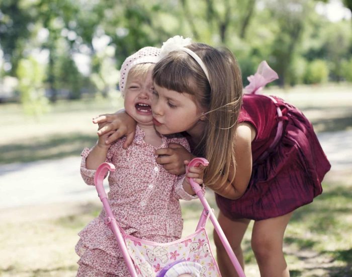21/10/2016 Por qué llora por todo.

que nacemos tenemos la posibilidad de desarrollar una capacidad maravillosa y muy útil: la superación. Cuando un niño empieza a caminar suele hacer alarde de una gran necesidad de explorar. Todos los espacios se le quedan pequeños y los rincones más insospechados son increíblemente atractivos. Es momento de forjar su espíritu de superación ante pequeñas dificultades.

SOCIEDAD
ISTOCK