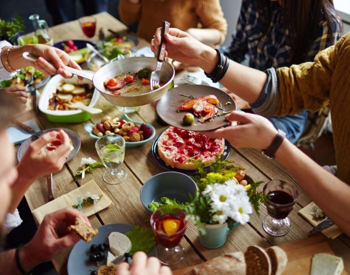 08/06/2017 Existen grasas que son nutrientes esenciales para los niños y otras que pueden suponer un peligro para su salud.
SOCIEDAD
ISTOCK