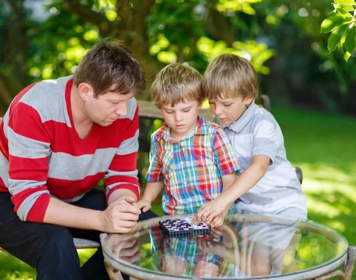 12/06/2017 Juegos inteligentes contra el aburrimiento en verano
SOCIEDAD
ISTOCK