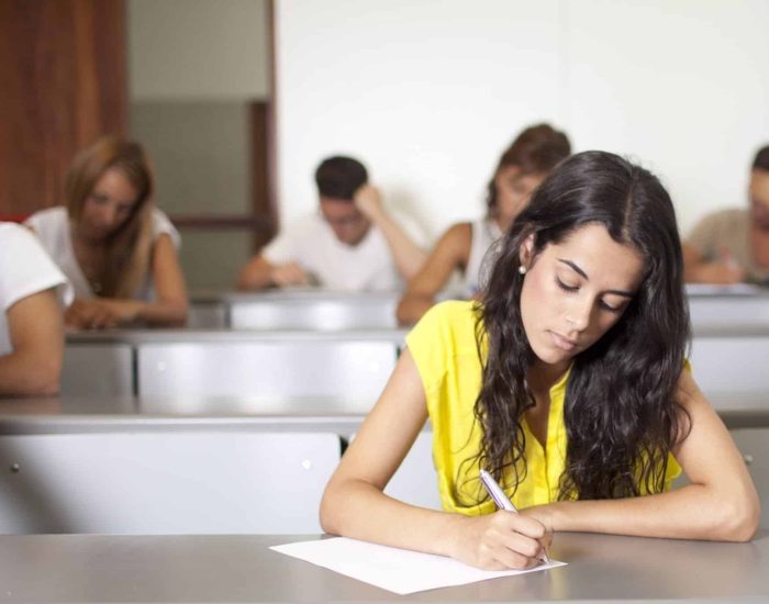 21/06/2017 En el año 2019 algunas zonas de España podrían adelantar las pruebas extraordinarias de acceso a la universidad de septiembre a julio.
SOCIEDAD
ISTOCK