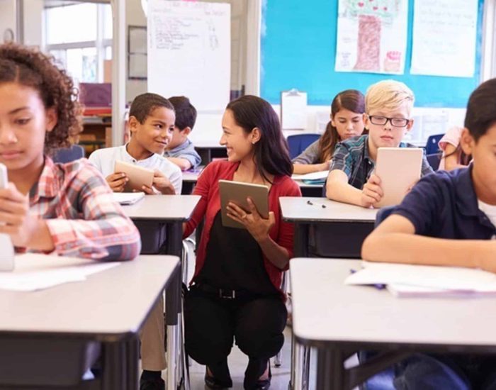 18/10/2015 El 80% de la motivación de los alumnos se consiguió con las nuevas tecnologías
SOCIEDAD
BLINKLEARNING