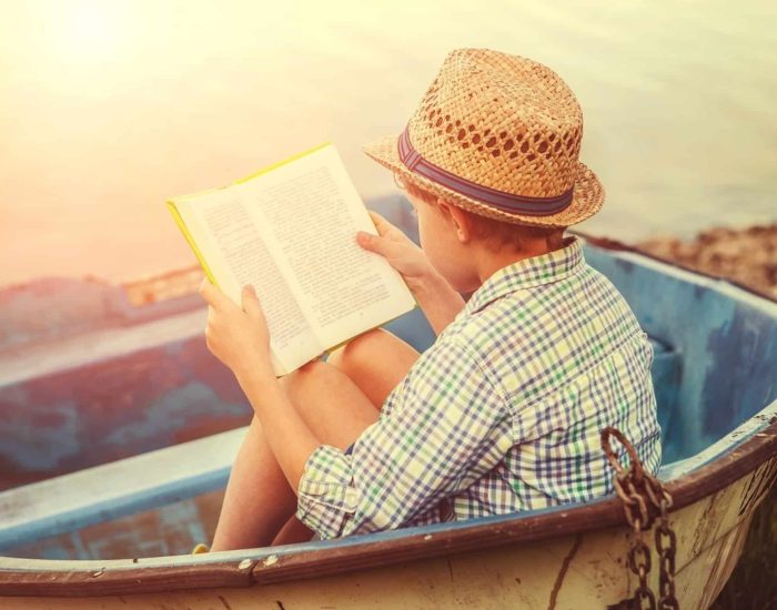 03/07/2017 Leer en verano: esenial para los niños.

Tras el periodo escolar, llegan las vacaciones de verano y los niños disponen de mucho más tiempo de ocio, lo que supone una buena oportunidad para disfrutar en familia y aprovechar para hacer muchas cosas que a menudo no se hacen durante el curso.

SOCIEDAD
ISTOCK
