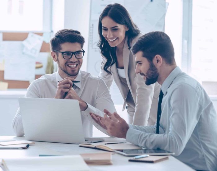 09/09/2017 Casi la mitad de los universitarios españoles considera que la formación que han recibido es mayor que la necesaria para el trabajo que realizan.
SOCIEDAD
ISTOCK