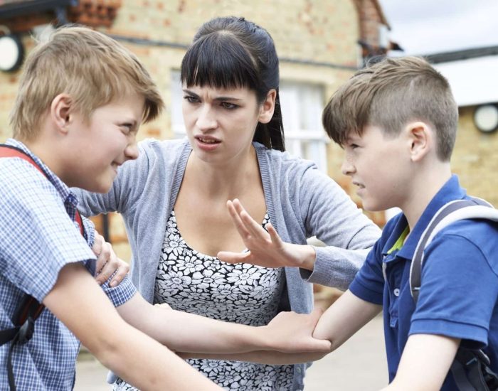 27/09/2017 Responder a los acosadores con más violencia sólo puede generar un clima peor en los casos de bullying.
SOCIEDAD
ISTOCK