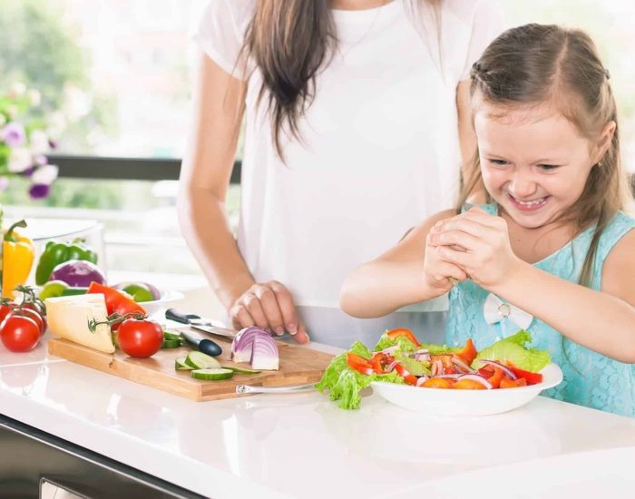 23/02/2018 La cocina con niños favorece los hábitos de vida saludables y un menú acorde a las exigencias de los nutricionistas.
SOCIEDAD
ISTOCK