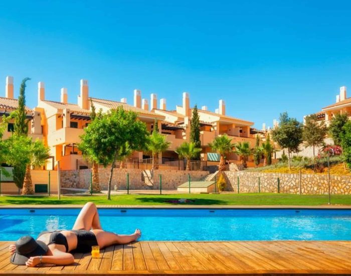 04/07/2019 Hacienda del Álamo Residences es el complejo ideal para tus vacaciones familiares.

Todo el mundo coincide en que viajar es uno de los mayores placeres de la vida. Sin embargo, debido al estilo de vida que llevamos solo es posible hacerlo durante las vacaciones, ya sea para dejar atrás el estrés del trabajo, pasar más tiempo con nuestros seres queridos...

SOCIEDAD
ADH HOTELES
