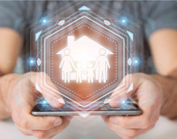 12/06/2020 6 Pasos Para La Desescalada Digital En Familia.

dispositivos digitales han sido nuestro salvavidas para relacionarnos, trabajar y divertirnos durante el confinamiento. Pero, el exceso de convivencia con las pantallas (móviles, ordenadores, tablets y videoconsolas) también nos ha creado una gran dependencia y ahora es el momento de desconectar. Lo ideal es utilizar las fases de la desescalada para hacerlo de manera progresiva.

SOCIEDAD
ISTOCK