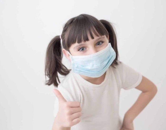 05/08/2020 Este verano los niños prefieren el exterior quedarse en casa frente a las pantallas..

han sido los meses que los más pequeños de la casa han pasado en casa. El confinamiento obligó a extremar las medidas de seguridad, evitando visitar parques y otros lugares concurridos por los niños. Durante estos momentos hubo que tirar de ingenio para cubrir las horas de ocio y, las nuevas tecnologías, fueron unas acompañantes habituales en el día a día de los menores. Poco a poco se regresó a la normalidad, permitiendo retomar actividades antes habituales.

SOCIEDAD
ISTOCK