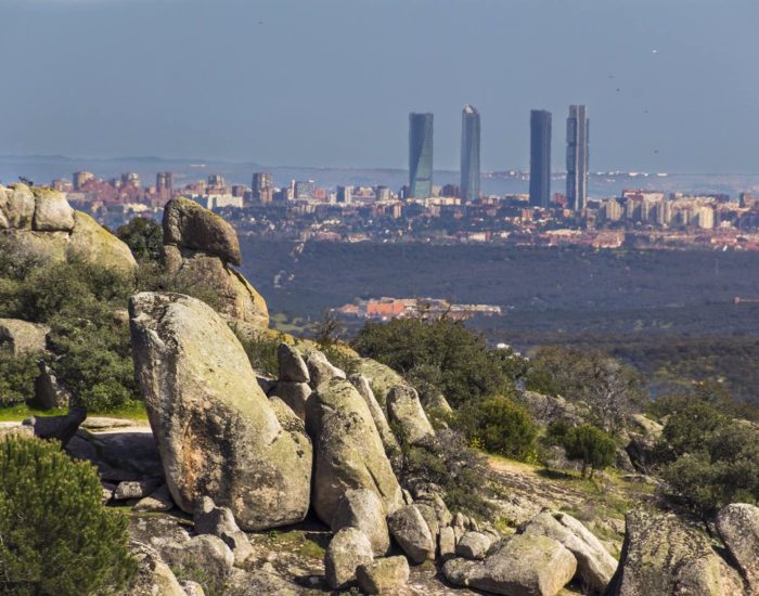 20/04/2013 Vista de Madrid desde la sierra.

a las faldas de la Sierra de Guadarrama, Soto del Real proporciona a cuantos visitan este increíble entorno un sin fin de maravillosos rincones, paisajes y enclaves para disfrutar.

SOCIEDAD
ISTOCK