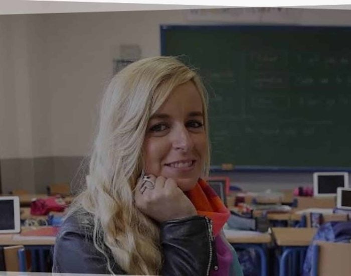 15/10/2020 Entrevista con la formadora de docentes en tecnologías en el aula Rosa Liarte.

en Historia por la Universidad de Málaga, Rosa Liarte, empezó a impartir el Módulo II de la Escuela TIC 2.0 para dar a conocer el uso de las TICs en el aula en el año 2010, cuando comenzaba su carrera como profesora de secundaria.

SOCIEDAD
ROSA LIARTE