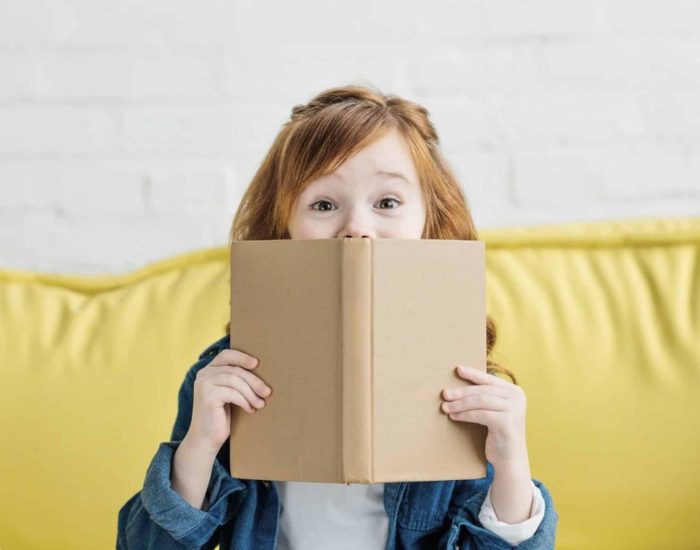 17/10/2020 La lectura en los más pequeños debe ser fomentada en casa y no solo en la escuela..

nuevas tecnologías se han convertido en compañeras habituales de los más pequeños de la casa. A día de hoy las nuevas generaciones nacen con un smartphone bajo el brazo en lugar de con un pan. Pero, como ya se ha dicho en otras ocasiones, si bien estos dispositivos ofrecen multitud de ventajas, también pueden provocar un exceso de uso que altere las rutinas de los más pequeños.

SOCIEDAD
ISTOCK
