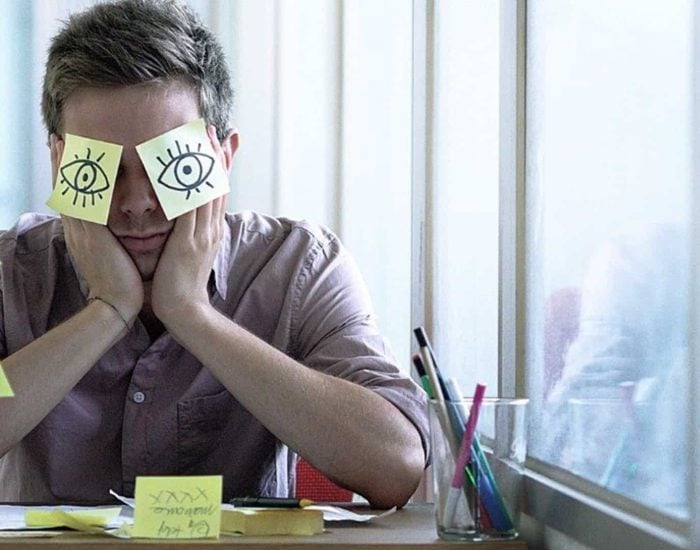 24/03/2021 El riesgo de dormir 45 minutos menos cada día.

sueño es nuestro taller de reparación, tanto física como intelectualmente. "Debemos dormir una suma de 30 años si queremos estar 60 despiertos", indica el doctor Eduard Estivill, especialista europeo en medicina del sueño, neurofisiólogo y pediatra, con motivo del Día Mundial del Sueño.

SOCIEDAD
ISTOCK