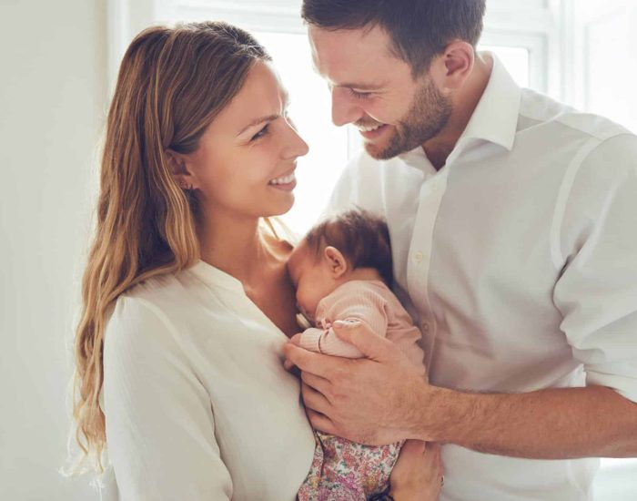 03-01-2022 La vuelta a casa con el bebé: 7 aspectos importantes.

de los 9 meses de espera, con la ilusión y los temores propios de un momento como el nacimiento de un hijo, llega el ansiado y a veces también temido, retorno al hogar. Pero ahora ya con un bebé en los brazos.

SOCIEDAD
ISTOCK