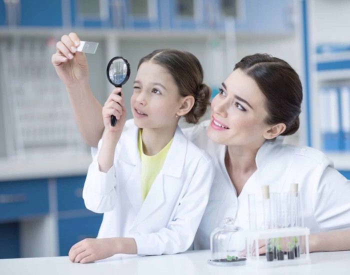 11-02-2022 Ideas para fomentar el interés de las niñas por la ciencia
SOCIEDAD
ISTOCK