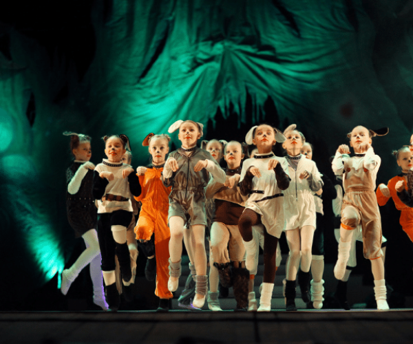 La magia de los festivales infantiles de Navidad: Disfraces para colegios.